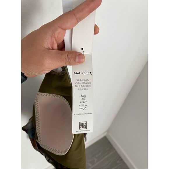 AMORESSA BY MIRACLESUIT Cameroon One Piece Swimsuit Size 10 MWT - Picture 5 of 7